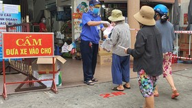 Đảm bảo phòng chống dịch nhưng không “đứt gãy” nền kinh tế