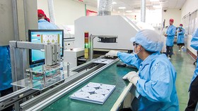 Dây chuyền sản xuất Led theo công nghệ Nhật Bản của Điện Quang.