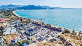 Các dự án du lịch nghỉ dưỡng quy mô lớn thiệt hại nặng nề nhất bởi dịch Covid-19.