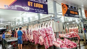 Người mua giờ cũng không còn tin vào thực phẩm truy xuất nguồn gốc, dù đó là chợ đầu mối Bình Điền.