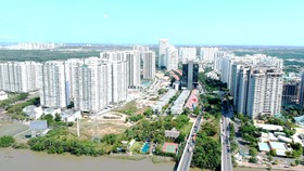 Đổi thay tại huyện Nhà Bè, khu Nam TPHCM. Ảnh: CAO THĂNG