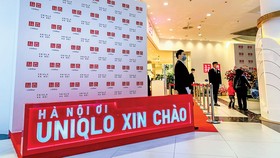 Khi khai trương cửa hàng Uniqlo đầu tiên tại Hà Nội.