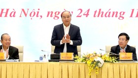 Thủ tướng Nguyễn Xuân Phúc phát biểu kết luận hội nghị Ảnh: VIẾT CHUNG