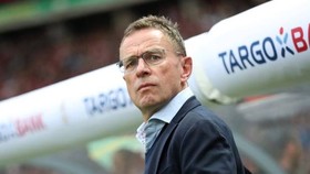 HLV người Đức Ralf Rangnick đã ký hợp đồng với AC Milan