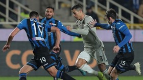 Ronaldo vẫn thường im tiếng khi gặp Atalanta