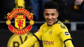 Jadon Sancho đã về với Old Trafford
