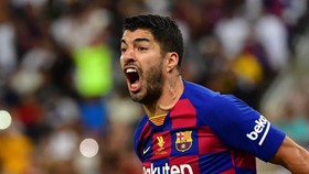 Luis Suarez đã sẵn sàng sang Turin