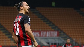 Ibrahimovic vẫn lạc quan dù dương tính với Covid-19