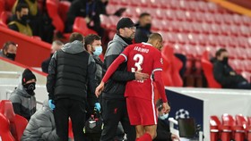 Jurgen Klopp lo lắng ca chấn thương của Fabinho