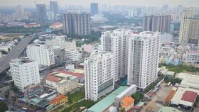 Thấy gì qua dòng tiền âm các doanh nghiệp bất động sản?