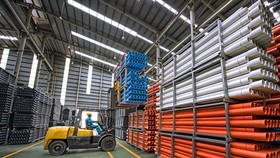 Hoa Sen xuất khẩu lô hàng 10.000 tấn tôn đến Châu Âu