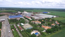 Ông Đặng Văn Thành rót thêm 120 tỷ đồng vào SBT