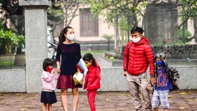 Ý thức phòng chống dịch là vấn đề sống còn để đẩy lùi nạn dịch.
