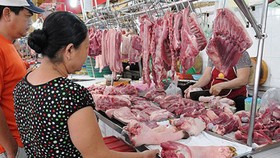 Đi tìm lời giải việc thịt lợn tăng giá