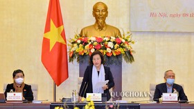 Chủ tịch Quốc hội Nguyễn Thị Kim Ngân chủ trì phiên họp.
