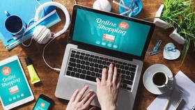 Mua sắm online “lên ngôi” thời dịch bệnh Covid-19