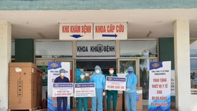 Vinaconex ủng hộ Đà Nẵng thiết bị trị giá 2,5 tỷ đồng chống dịch