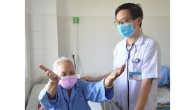 Cụ bà 88 tuổi đã sinh hoạt bình thường sau khi cấp cứu thành công