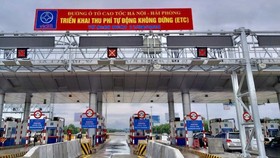 Khắc phục lộn xộn tại các làn thu phí ETC