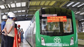 Đường sắt đô thị tuyến Cát Linh-Hà Đông sẽ bắt đầu vận hành thử toàn bộ hệ thống trong tuần đầu tháng 12/2020, thời gian vận hành 20 ngày. Ảnh: VGP/Đoàn Bắc.