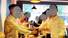 Nhân viên môi giới thường xuyên đăng ảnh liên hoan trên facebook để lôi kéo người tham gia