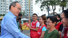 TPHCM phát động tháng “Thành phố sạch - Thành phố văn hóa mừng Xuân Canh Tý 2020, mừng Đảng 90 năm”