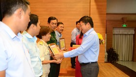 Người dân, doanh nghiệp góp 8 tỷ đồng lắp đặt gần 11.140 thùng rác công cộng