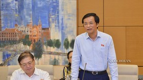 Tổng Thư ký Quốc hội Nguyễn Hạnh Phúc đề nghị Quốc hội tiến hành chất vấn và trả lời chất vấn theo hình thức trực tuyến với thời gian 3 ngày