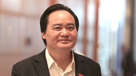 Bộ trưởng Bộ Giáo dục và Đào tạo Phùng Xuân Nhạ