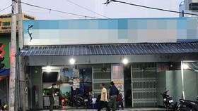 Công an khám nghiệm hiện trường