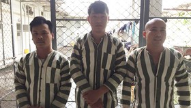 Nhóm đối tượng tại cơ quan công an