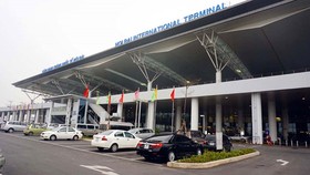 Xe bán tải gây tai nạn khiến nhân viên vệ sinh tử vong trong Sân bay Nội Bài