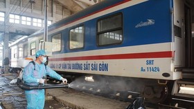 Khử trùng tàu hỏa. Ảnh minh họa