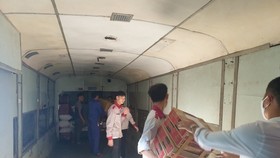 Đường sắt công bố đường dây nóng tiếp nhận vận chuyển miễn phí hàng hóa cứu trợ