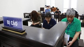 Hoãn xử phúc thẩm vụ học sinh tử vong trên xe đưa đón trường Gateway