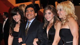 Maradona và người thân