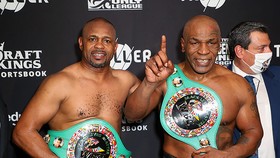 Roy Jones va2Mike Tyson