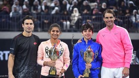Nadal phải đóng của cả các Học viện của mình để ngừa dịch Covid-19
