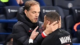 Kylian Mbappe tìm cách rời PSG?