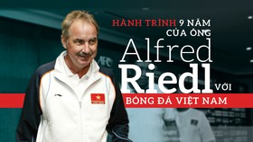 Hành trình 9 năm của ông Alfred Riedl với bóng đá Việt Nam