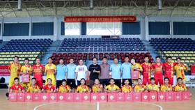 Đại diện nhà tài trợ bất ngờ đem niềm vui đến cho đội Kardiachain Sài Gòn