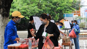 Chương trình được tổ chức 02 đợt: đợt 1 từ ngày 27,28-8 và đợt 2 từ ngày 31-8 đến 01-9, địa điểm đặt tại Trường Cao đẳng Kinh tế - Kế hoạch; Trường Đại học Kiến trúc Đà Nẵng và trường Đại học Kinh tế - Đại học Đà Nẵng