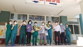 bệnh nhân cuối cùng mắc Covid-19 của thành phố Đà Nẵng được xuất viện