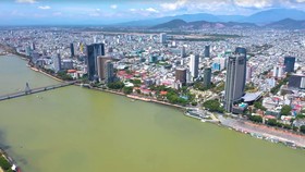 Nâng cấp sân bay, đầu tư xây dựng cảng biển Liên Chiểu, di dời ga đường sắt…là những dự án động lực, để đảm bảo TP Đà Nẵng phát triển bền vững