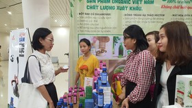 EWEC Đà Nẵng 2020 thu hút khách tham quan, mua sắm từ thời điểm mở cửa