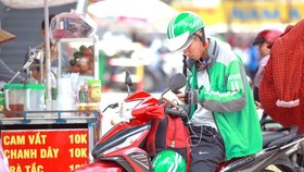 Giả danh xe ôm công nghệ, lừa cước phí