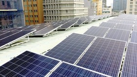 Khuyến khích đầu tư hệ thống năng lượng mặt trời trên mái nhà