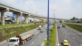 Hệ thống cầu vượt tại nút giao Đại học Quốc gia TPHCM