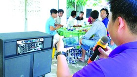 Không khó xử lý tiếng ồn karaoke loa kéo