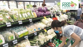 Siêu thị Co.op Food thu hút khách hàng bởi nằm sát các khu dân cư